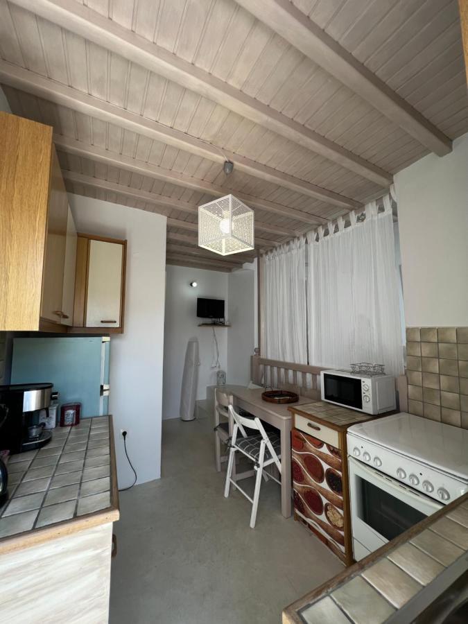 Almyra Home Орнос Екстер'єр фото